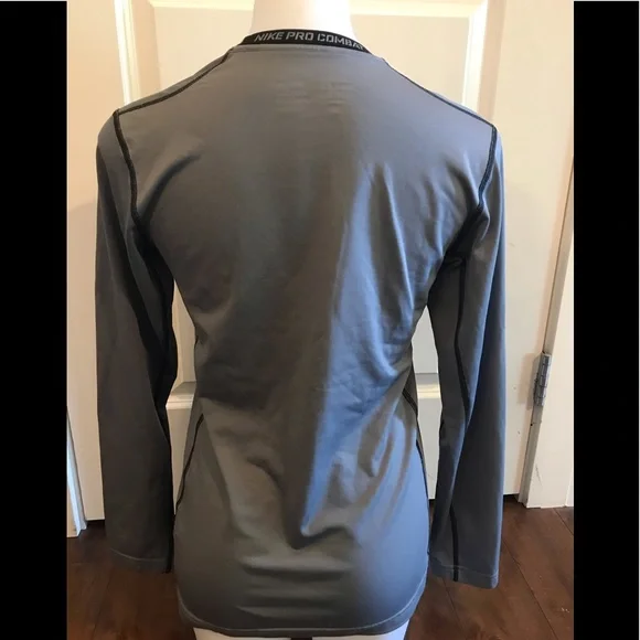 Men’s Crew Neck Nike Pro Combat Dry-fit Grey Fitted Hyperwarm Long sleeve Top - Picture 3 of 11